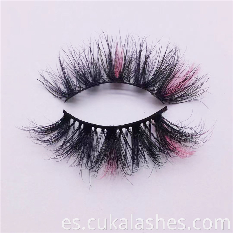 Mink Eyelashes With Pink